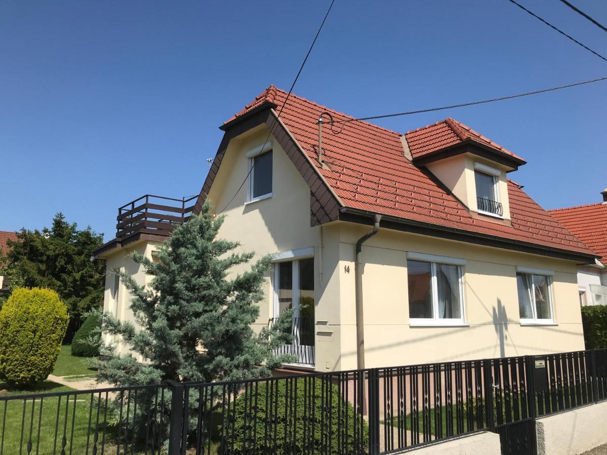 Hauszeit - Zeit Fuer Dich - Zeit Am See Neufeld an der Leitha Екстериор снимка